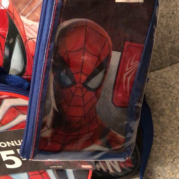 Spider-Man 5 piece backpack with Spider-Man Heroes of Goo Jit Zu toy!!! NEW - Picture 5 of 6